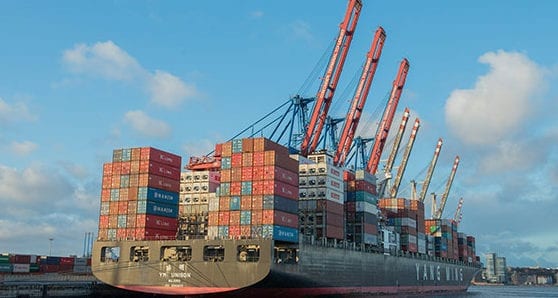 Canadian trade balance reaches more than $1 billion deficit in July