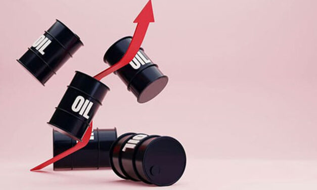 Oil prices rise as Ukraine hits Russian pipelines